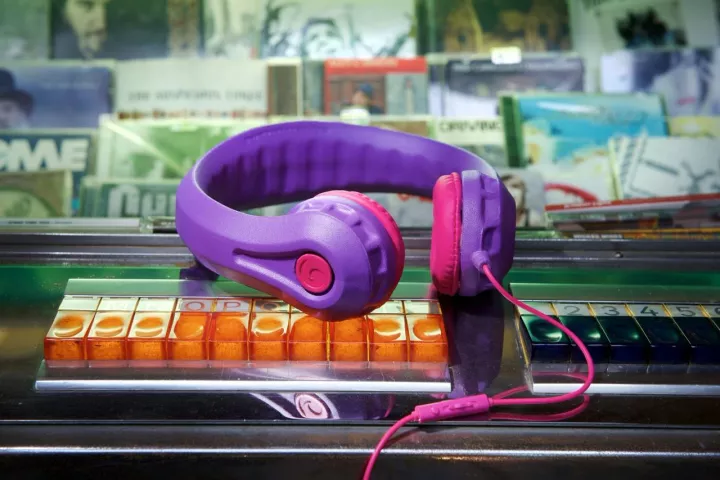 HeadFoams Pro are an adult-sized follow-up to the nearly indestructible child-centric HeadFoams headphones (Photo: Thomas Libis)