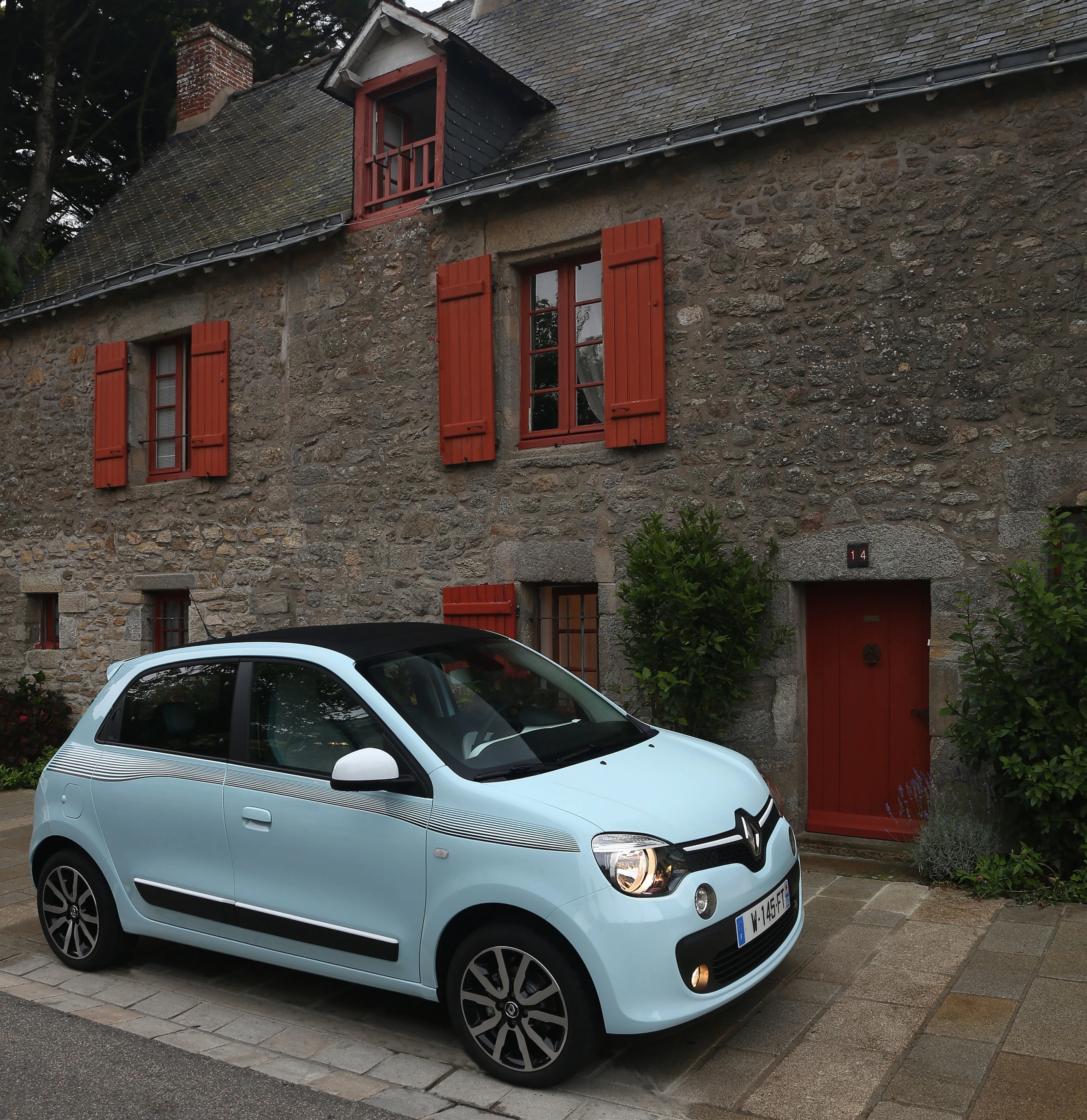 Renault Twingo has lane assist