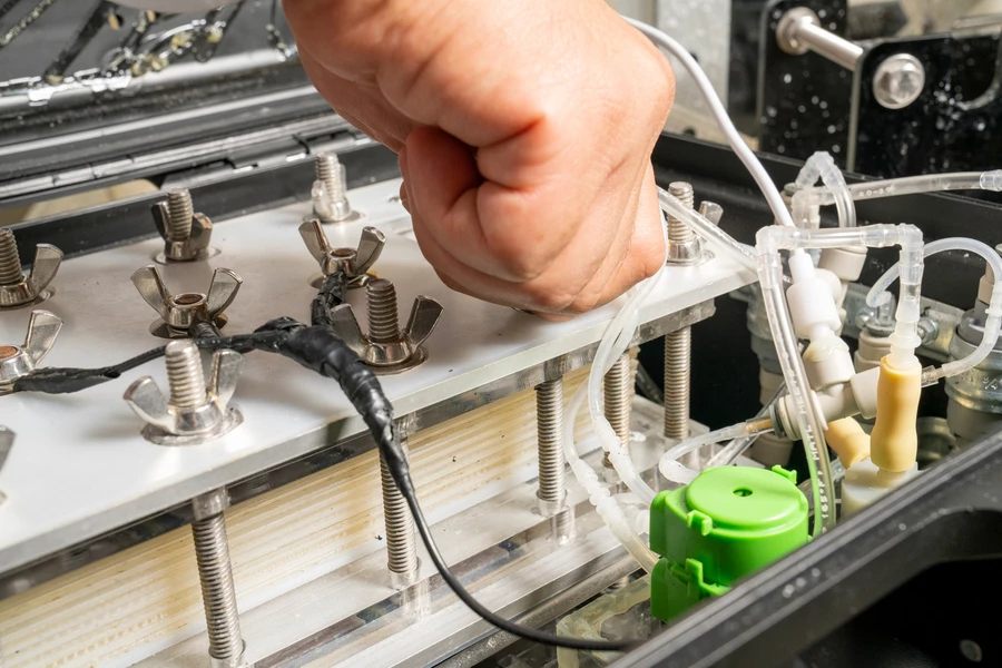 The portable device does not require any replacement filters, which greatly reduces the long-term maintenance requirements