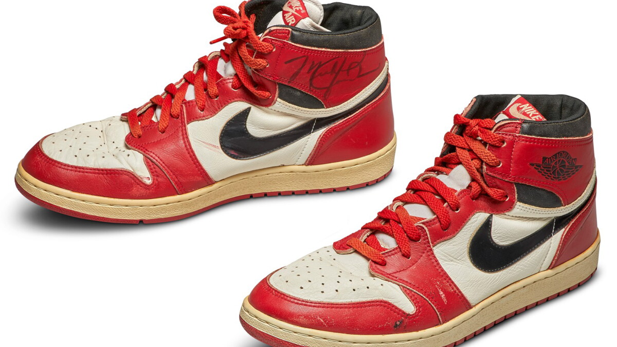 Original Air Jordan sneakers fetch $672,000 and smash  display picture 1