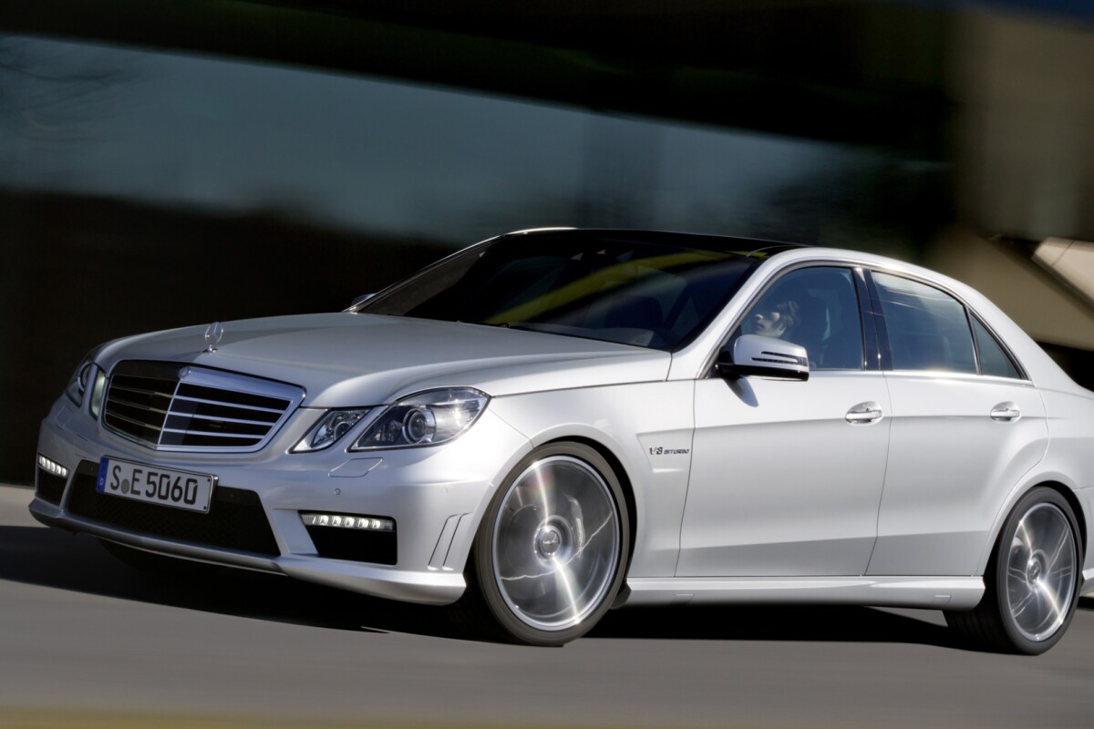 Mercedes Benz E63 AMG