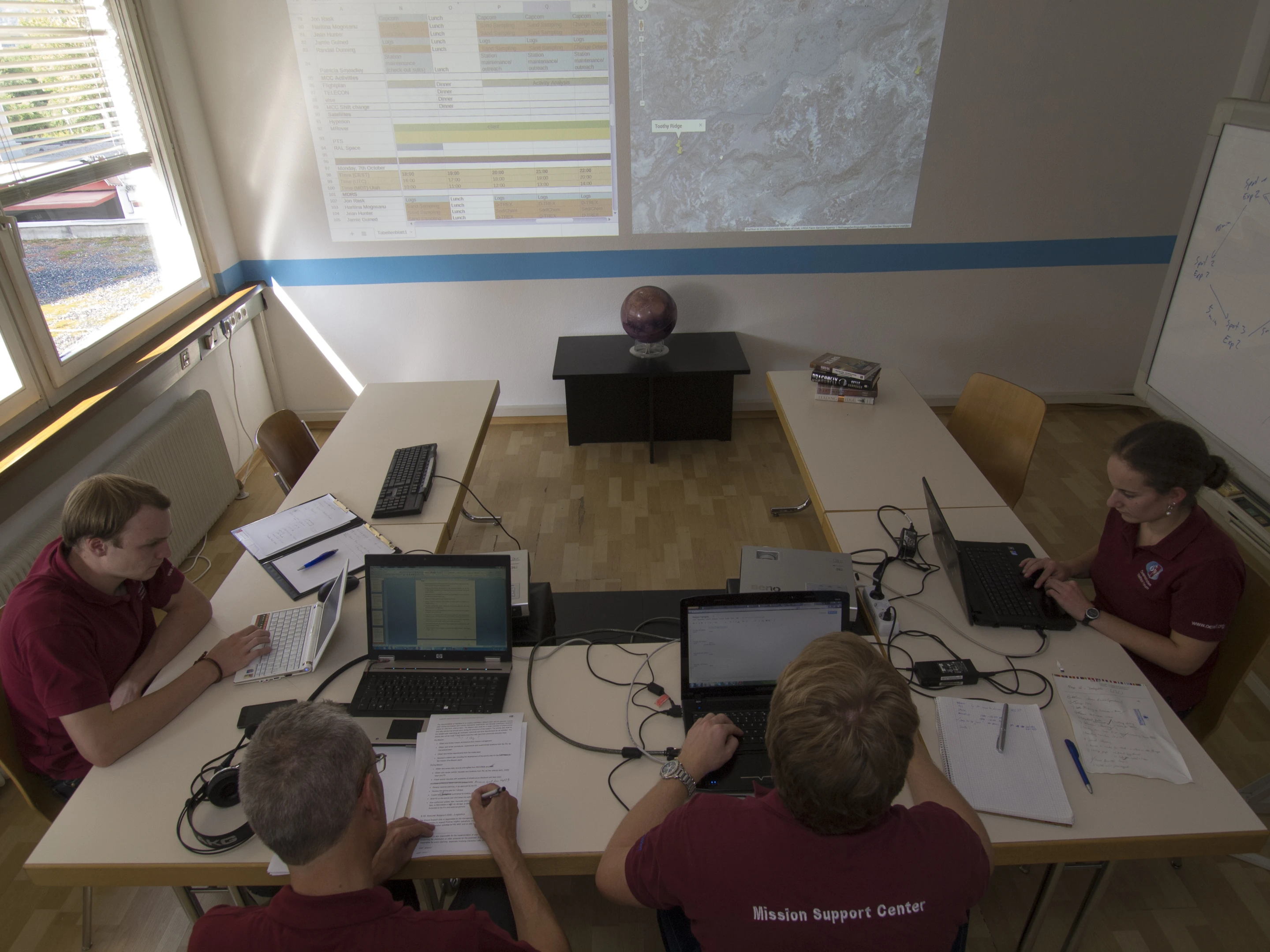 The Mission Control Center was operated by the Austrian Space Forum (Photo: OeWF/Paul Santek)