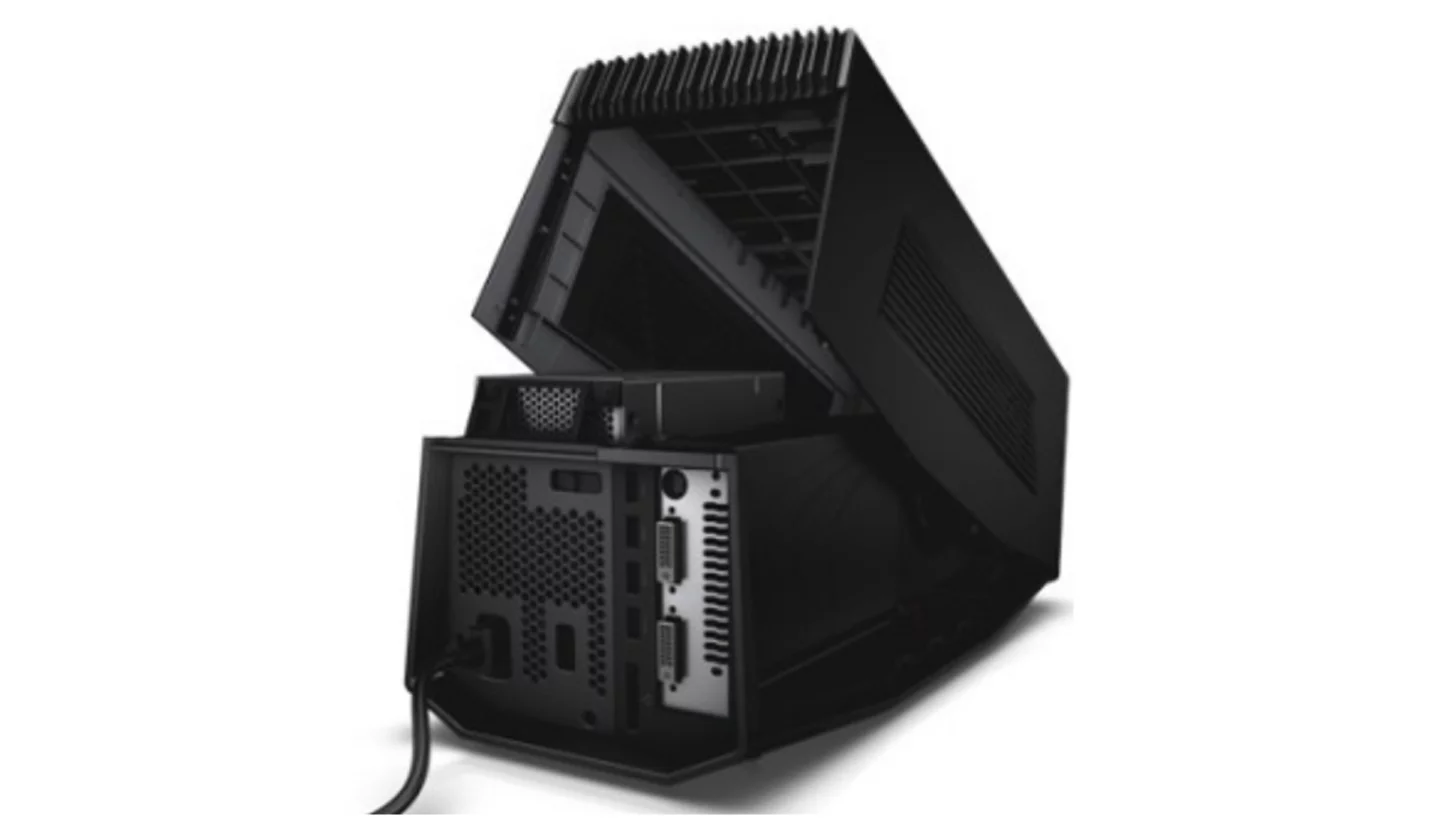 The Amplifier lets gamers plug in full-length, dual-height desktop graphics cards to their laptop