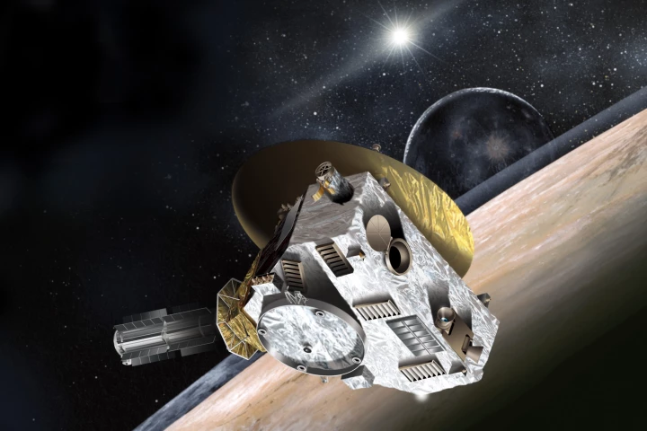 Artist's concept of New Horizons flying by Pluto (Image: NASA)