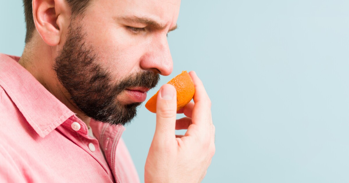 Early smell loss linked to Alzheimer’s disease onset Early smell loss linked to Alzheimer’s disease onset