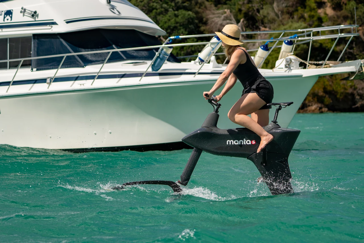 Riding the SL3 is made more beginner-friendly via the Easy Launch system