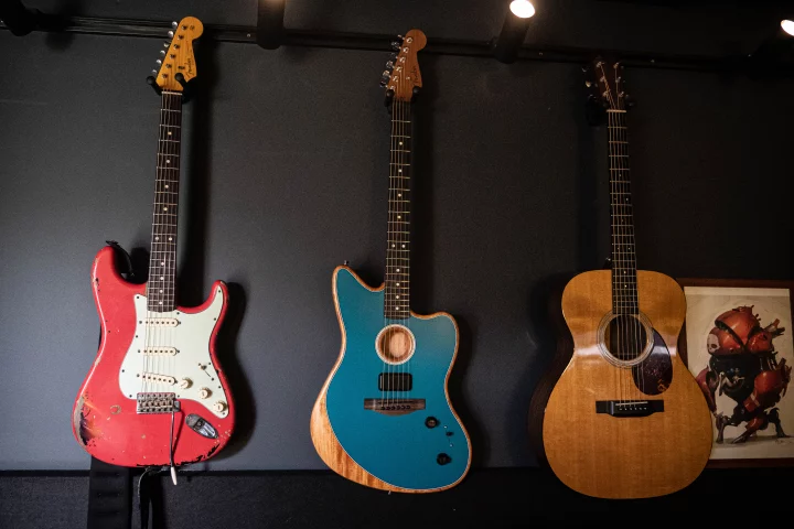 Fender's Acoustasonic Jazzmaster: a transitional moment, as Fender begins to blend new digital tools into its guitars