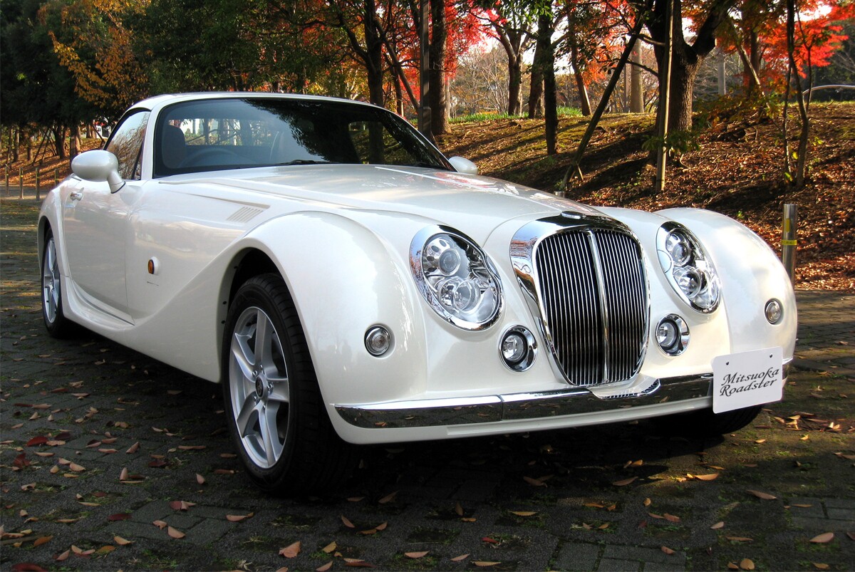 The Roadster can be had as an automatic or manual car