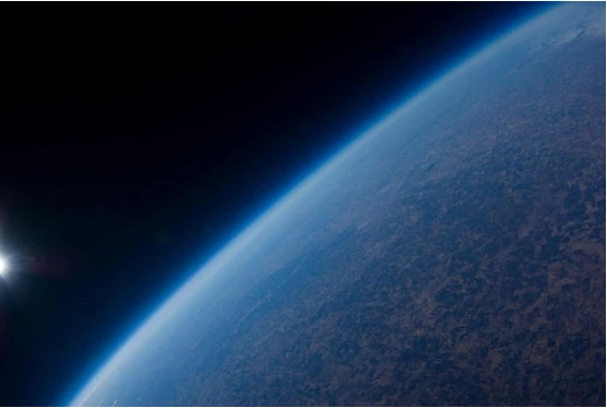 Boeing and Space Adventures plan to offer commercial spaceflight opportunities (Image: Space Adventures)