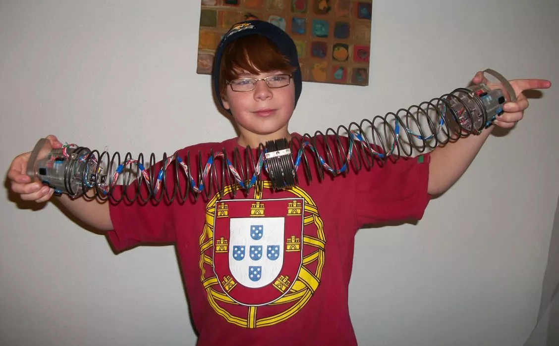 Inventor Tomás Henriques' son Tristan, playing the Sonik Spring