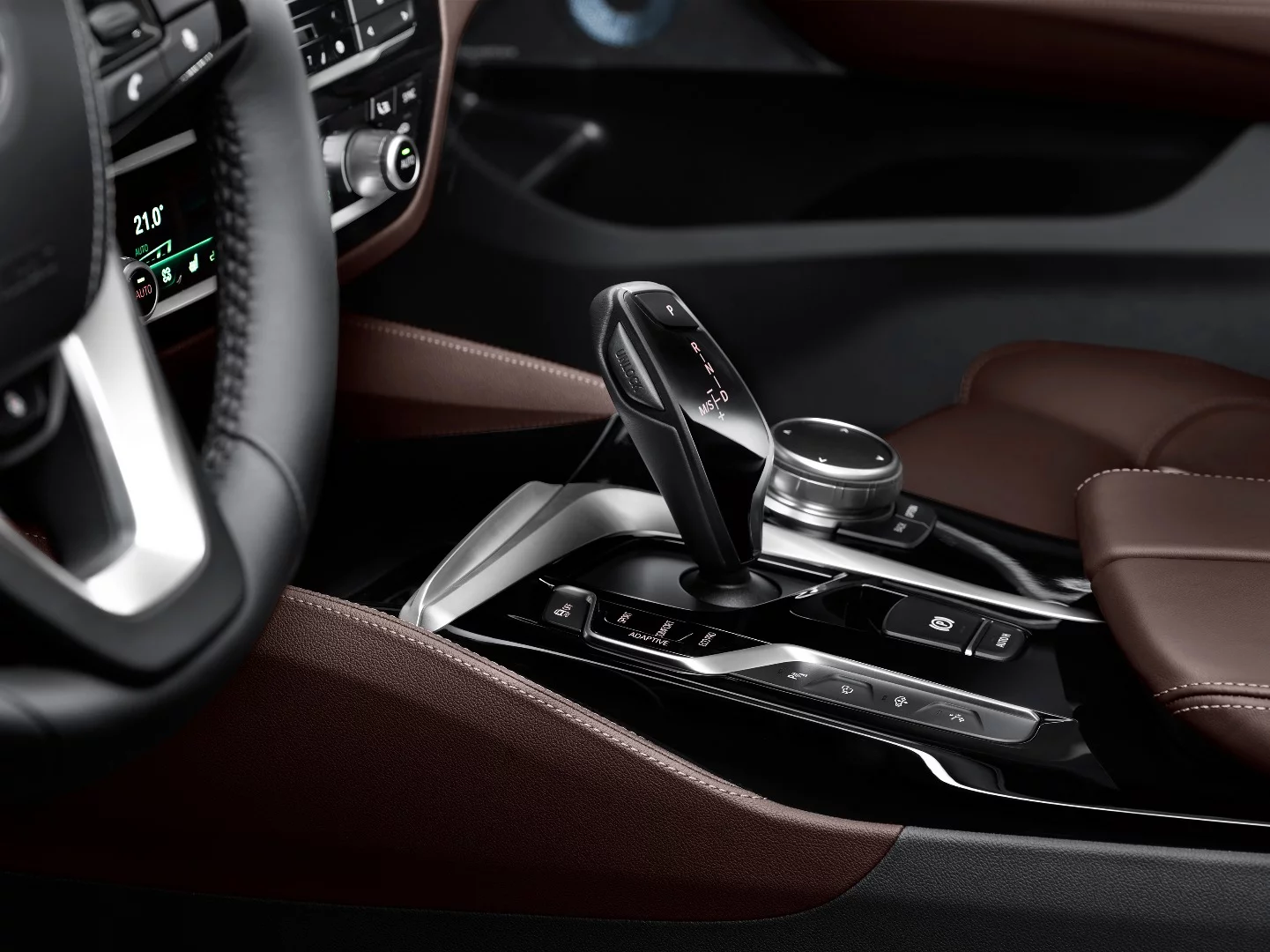 The interior design is standard BMW in the 6 Series Gran Turismo