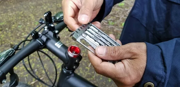 The Distinct multi-tool in action