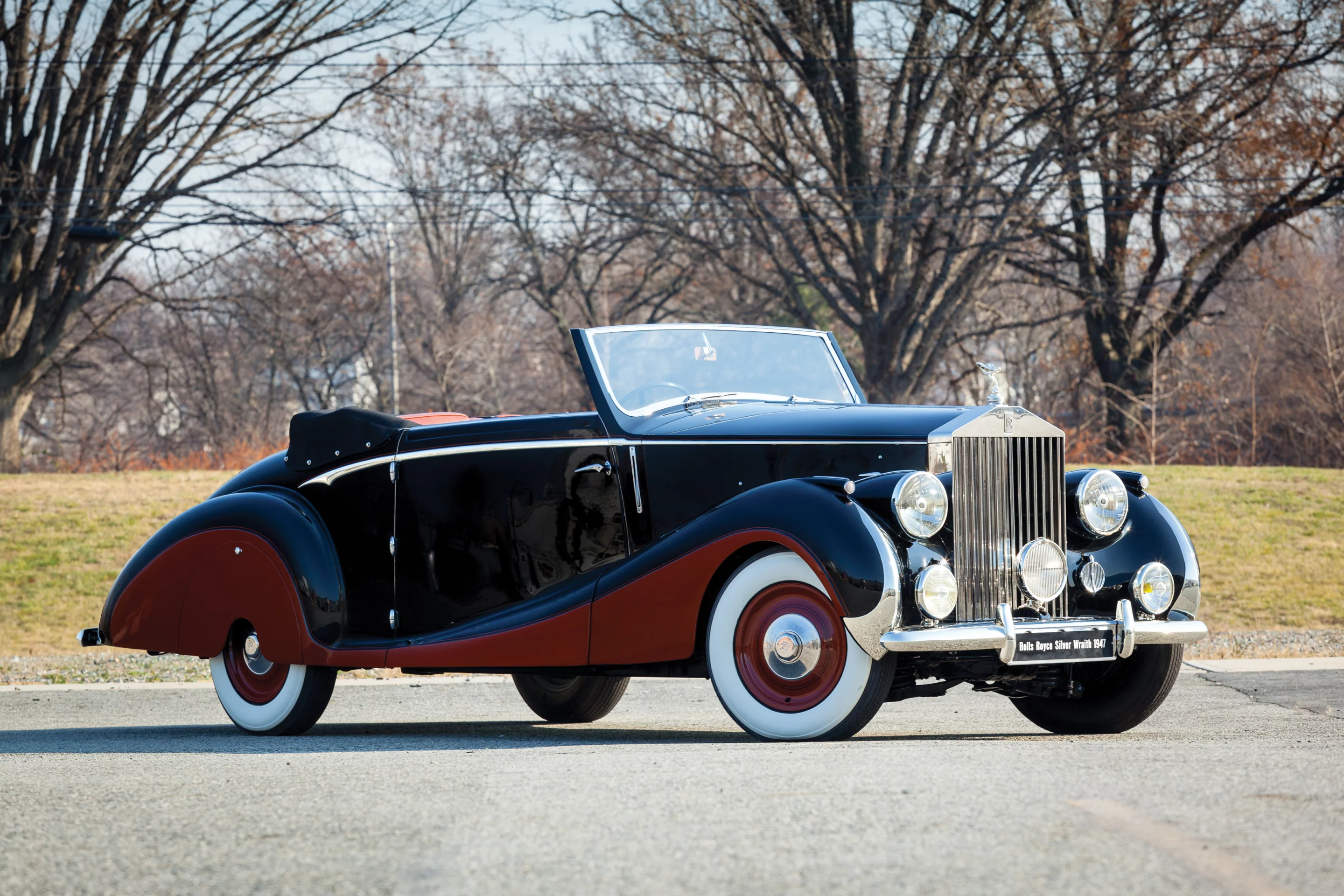 The 1947 Rolls-Royce Silver Wraith Cabriolet by Franay was sold for US$210,000 at last month's auction