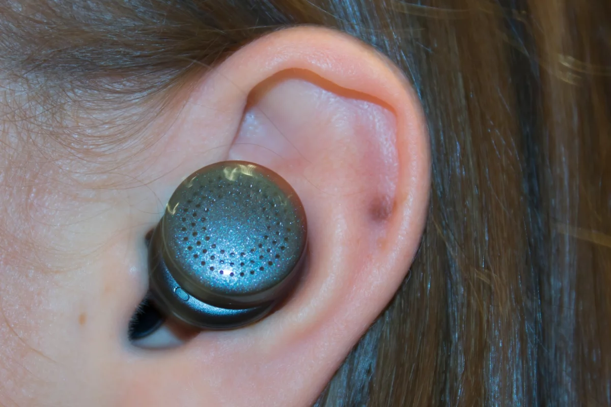 Here earbuds process incoming audio, based on your chosen settings in a paired app, to deliver a personalized sound experience to your ears