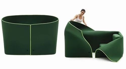 Sosia's side panels can be raised to create a secret cubby or dressing room (Image from Campeggi)