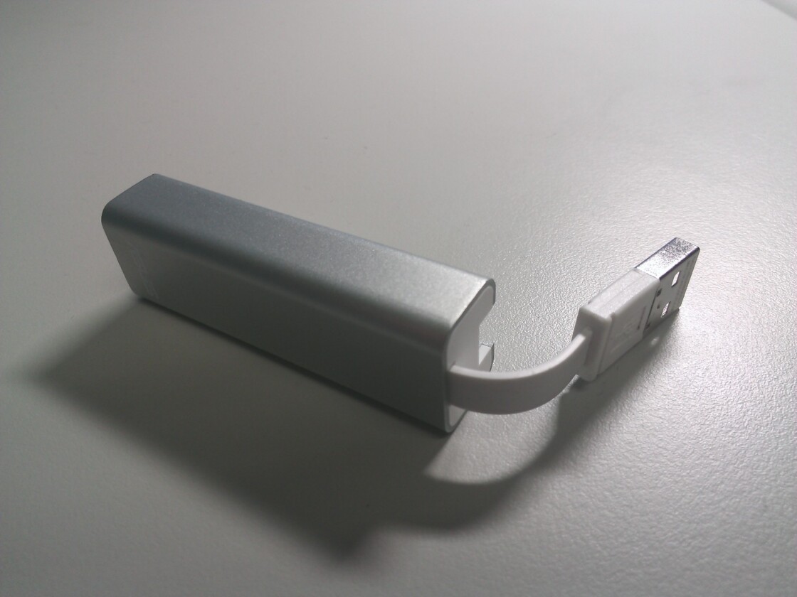The diminutive router supports up to 128-bit encryption for added security and is compatible with multiple operating systems