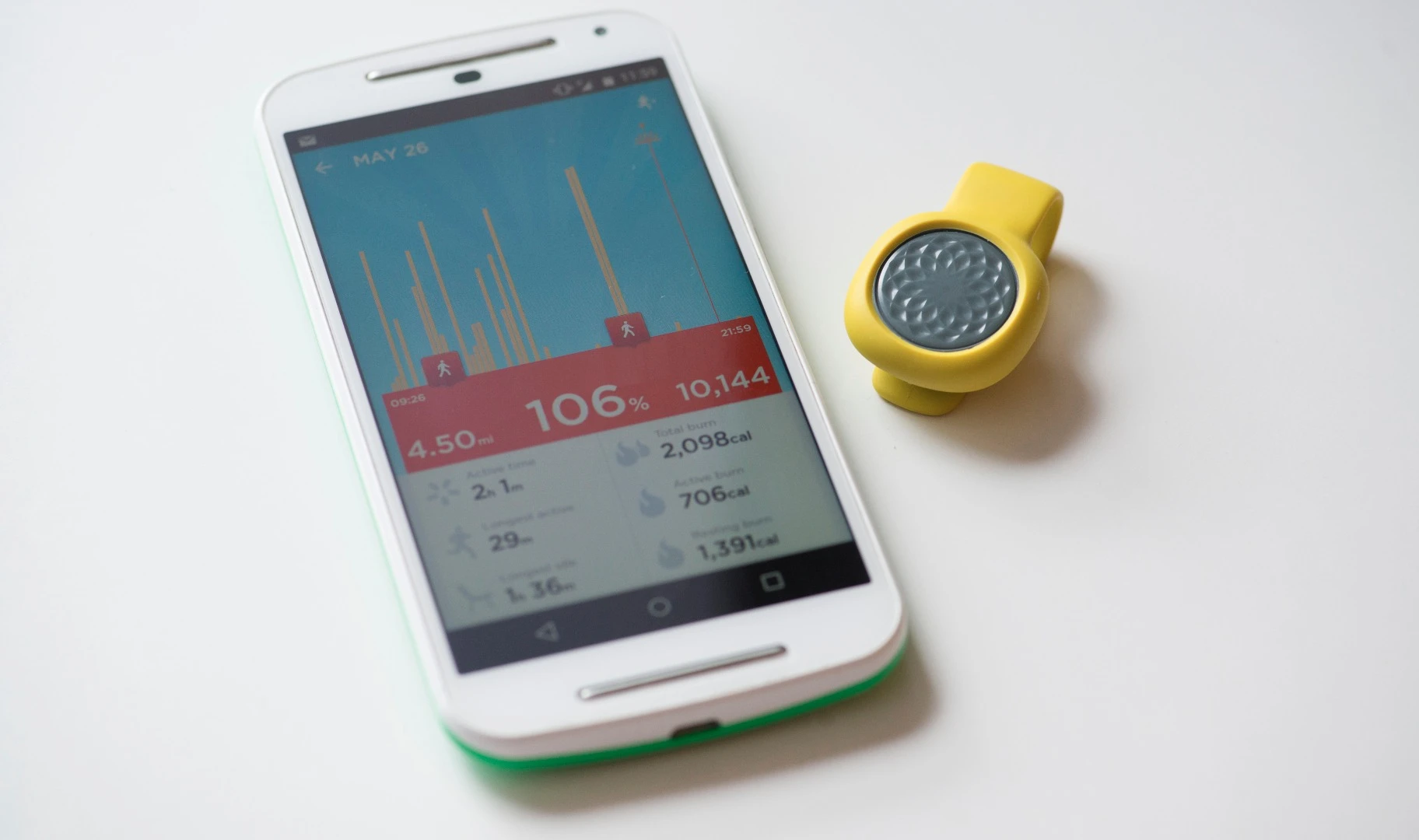 Users of the Jawbone UP Move fitness tracker can see a breakdown of their daily activity