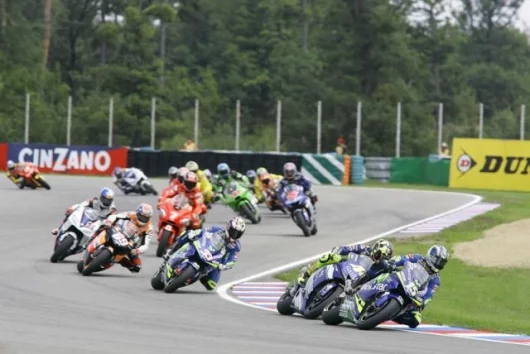 Gibernau leads Rossi, Melandri, Hayden, Hopkins and Checa