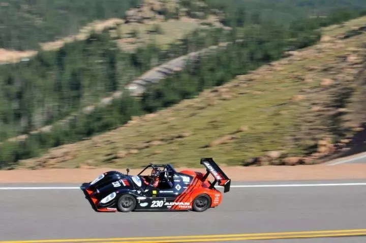 Nutahara's official time was 10 minutes 15.380 seconds