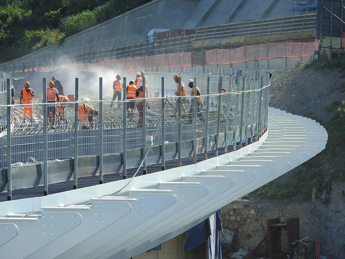 The Genova San Giorgio Bridge involved over 1,000 people from 40 trades working non-stop in parallel 24 hours a day