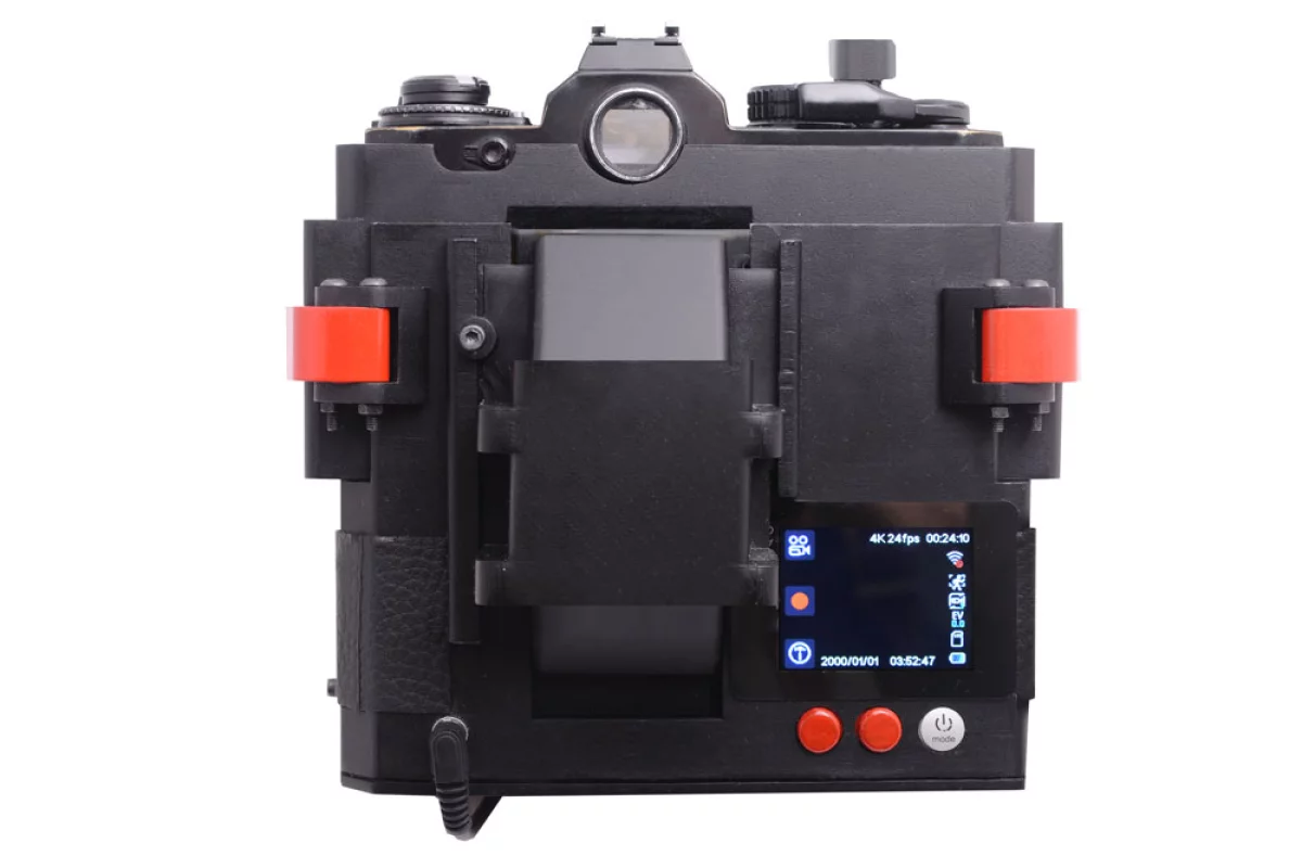 The I'm Back camera attachment is currently raising funds on Kickstarter