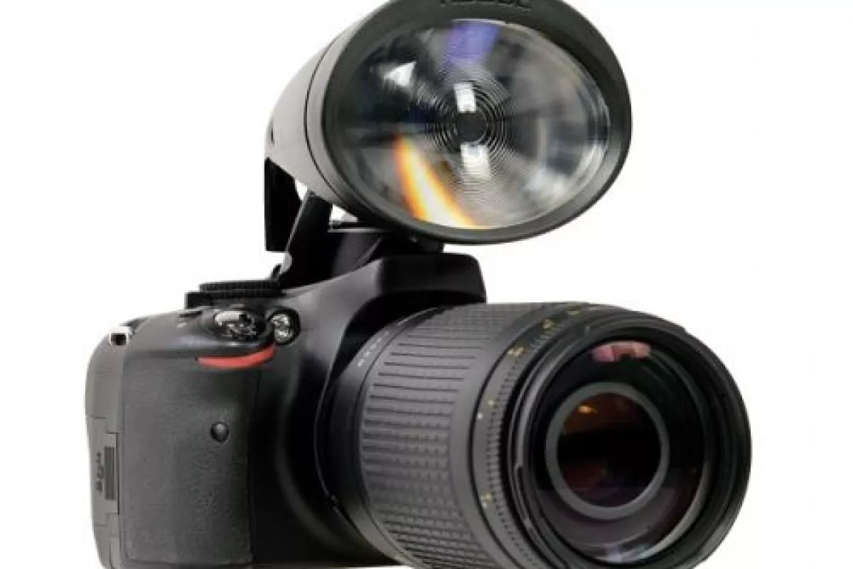 The Rogue Safari Pop-Up Flash Booster greatly extends the range of a DSLR flash