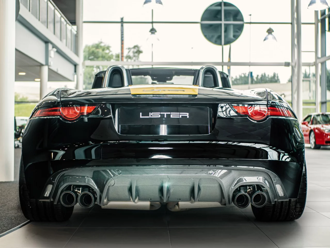 You get the feeling that if Lister could have fit a bigger diffuser on the LFT-C, it would have