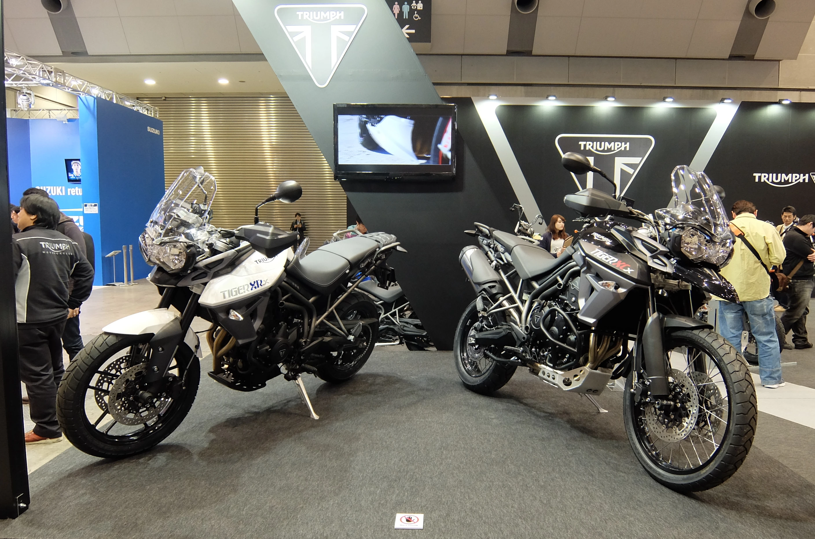 Triumph had a brace of Tigers on display - the XRx on the left and the XCx on the right (Photo: Stephen Clemenger/Gizmag.com)
