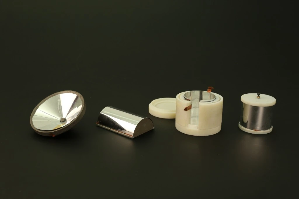 The design of a slit-printed speaker (Photo: Disney Research)