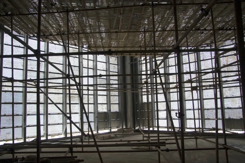 Italcementi's i.light being installed at the Italian pavilion at Expo 2010 (Photo: Italcementi)