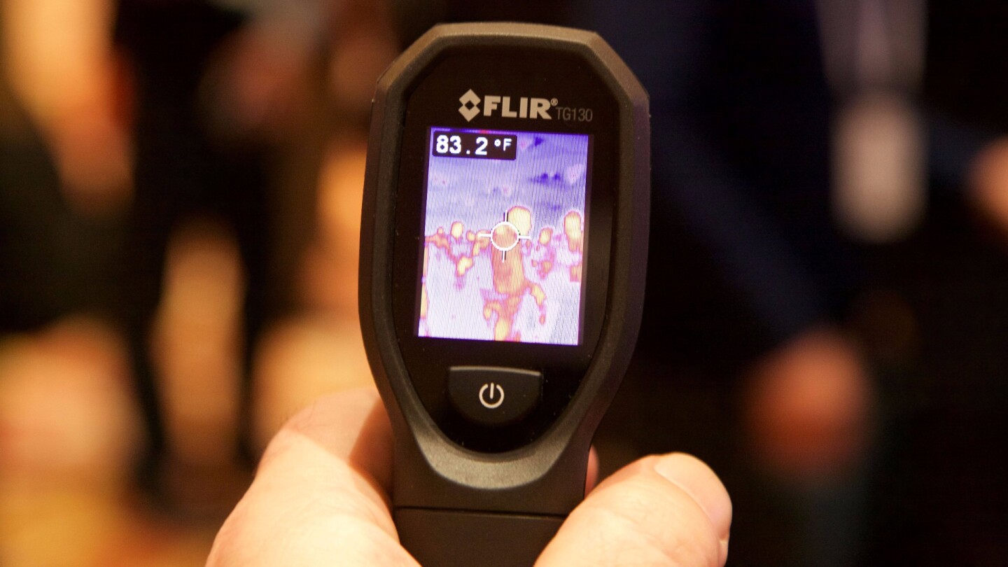 The TG130 spot thermal camera has a 1.8 in TFT display