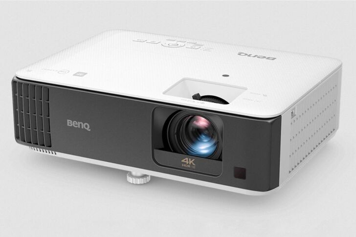 The BenQ TK700STi is said to be the world's first 4K HDR short-throw gaming projector that supports 4K/60 Hz with 16 ms input lag