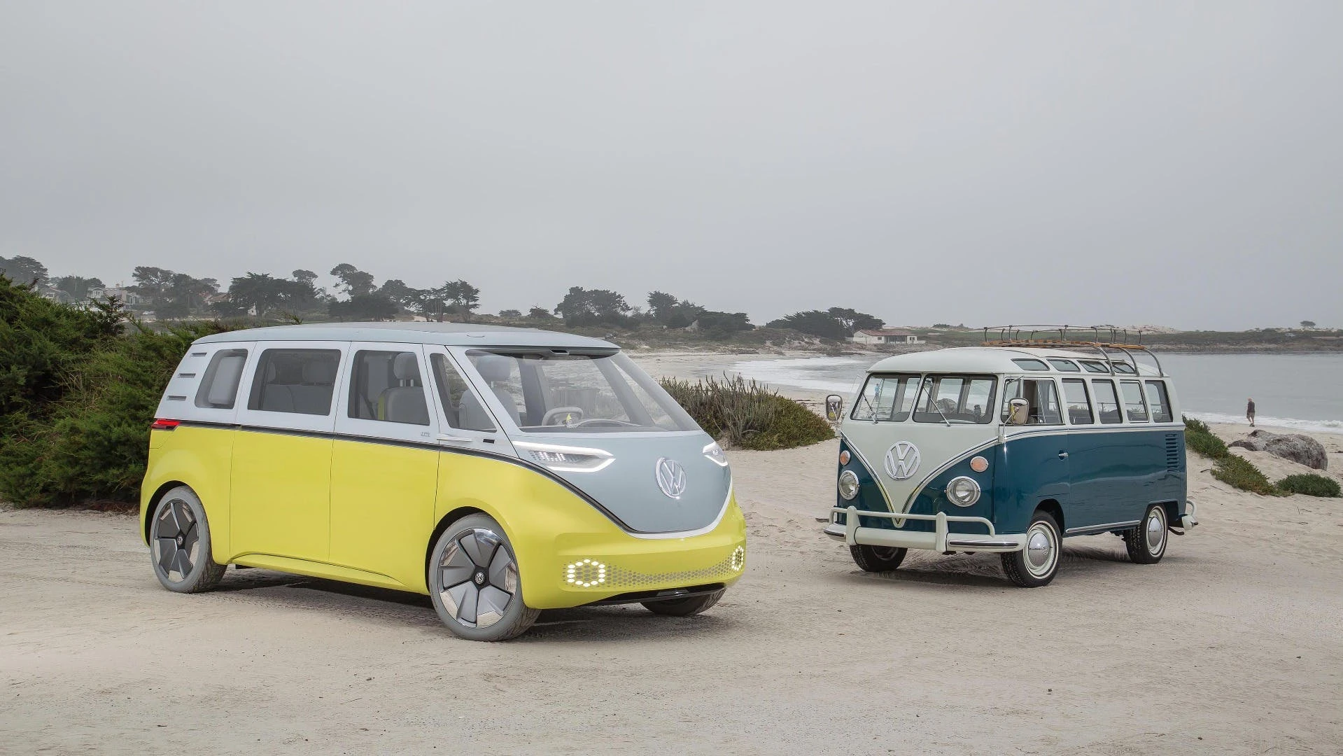 The VW I.D. Buzz poses with a classic Type 2 Splittie in their natural element