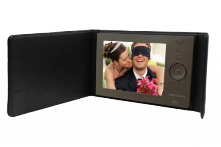 Digital Foci Photo Book