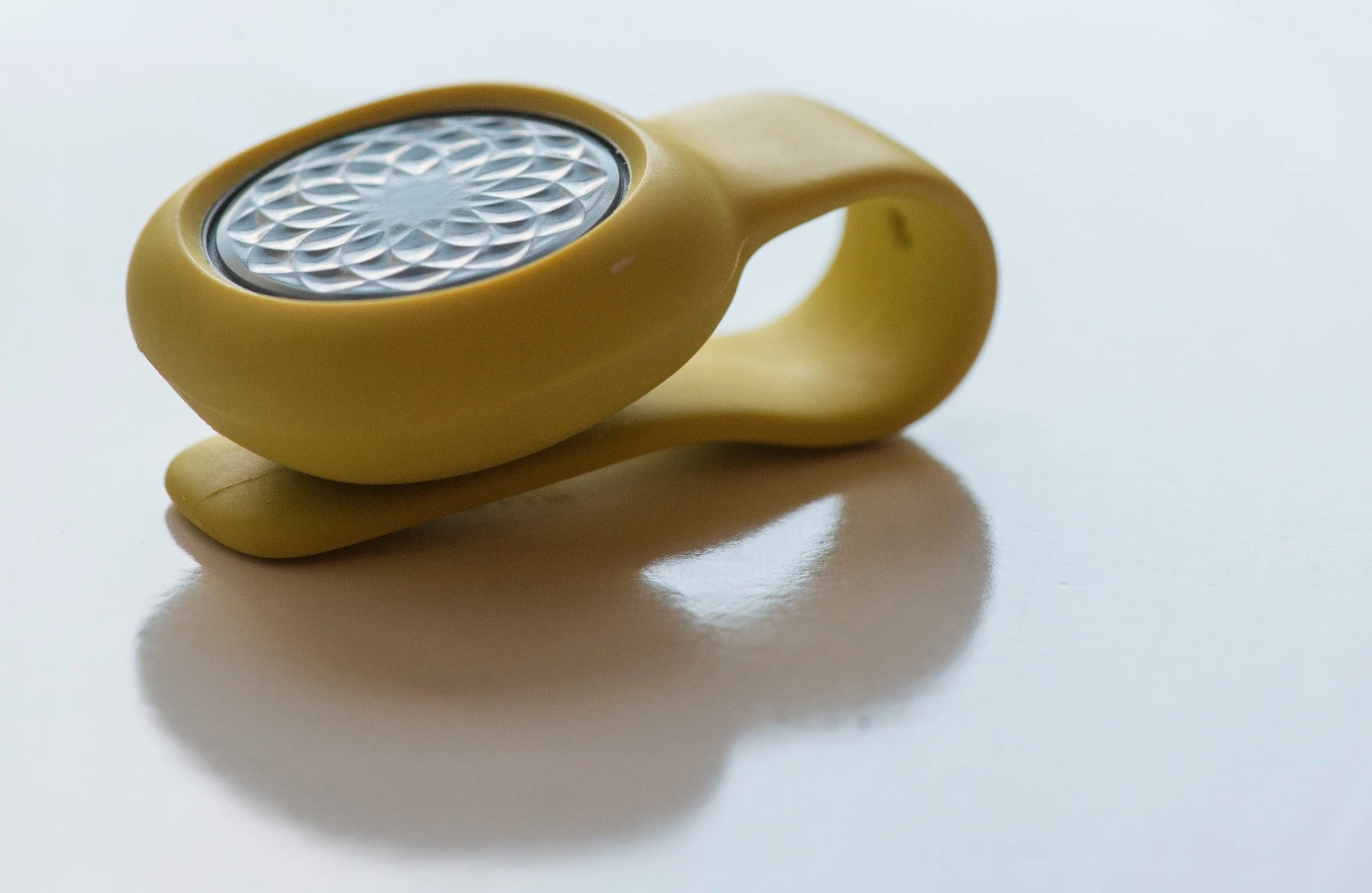 The Jawbone UP Move fitness tracker and clip come in a number of different color combos