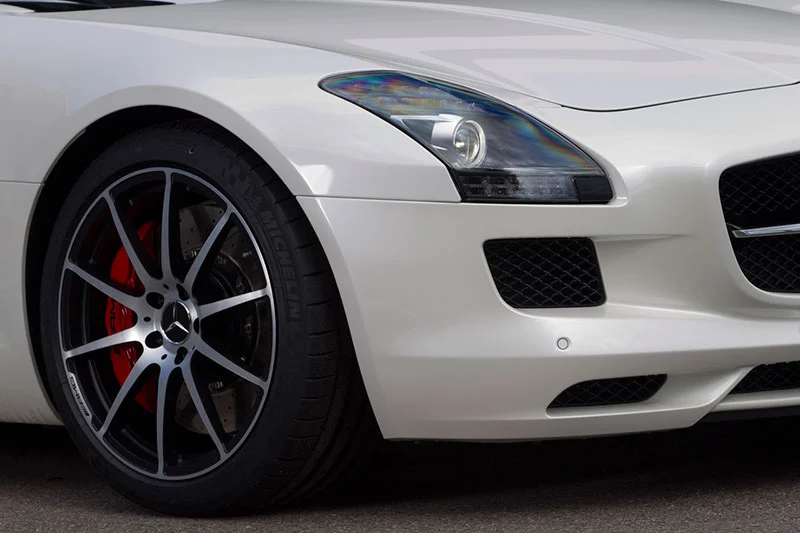2013 Mercedes-Benz SLS AMG GT Coupé detail