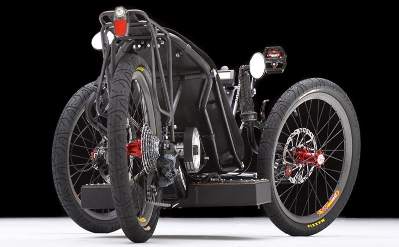The trikes also all feature head- and tail lights, a rear rack, and an onboard computer that keeps track of things like battery life, motor power, distance traveled, and speed