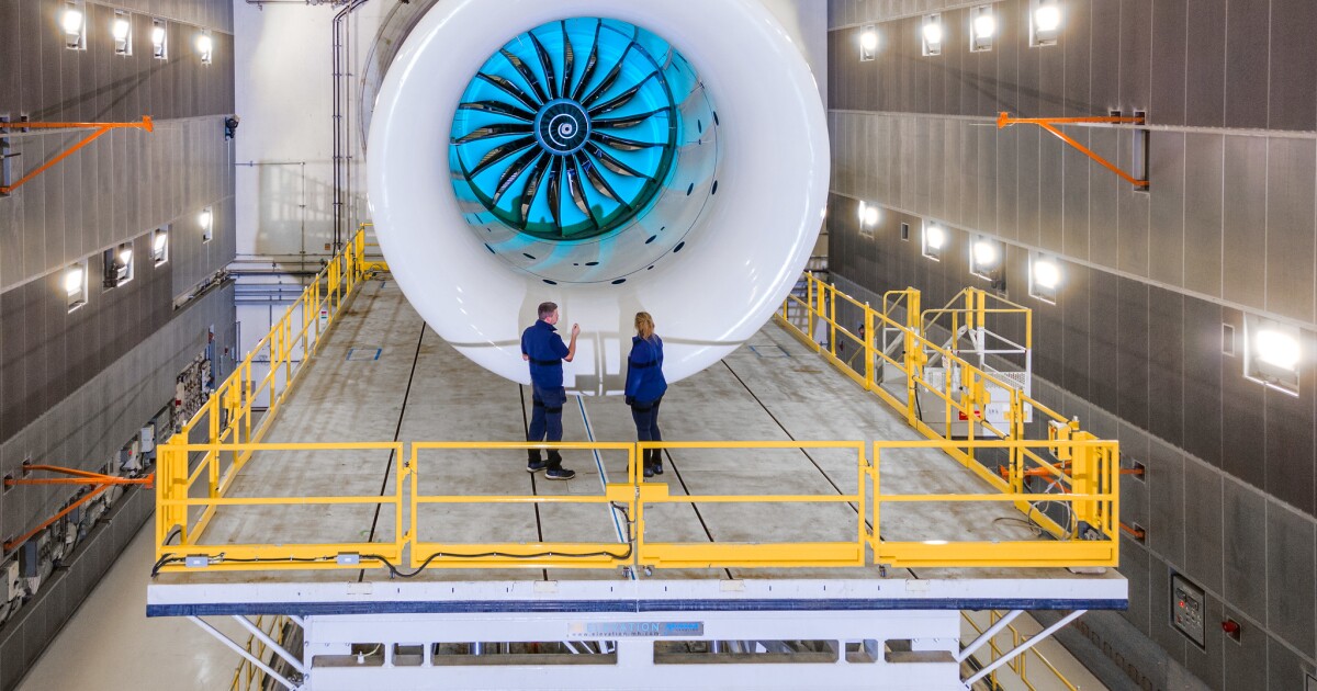 Rolls-Royce cranks world's largest jet engine up to maximum power