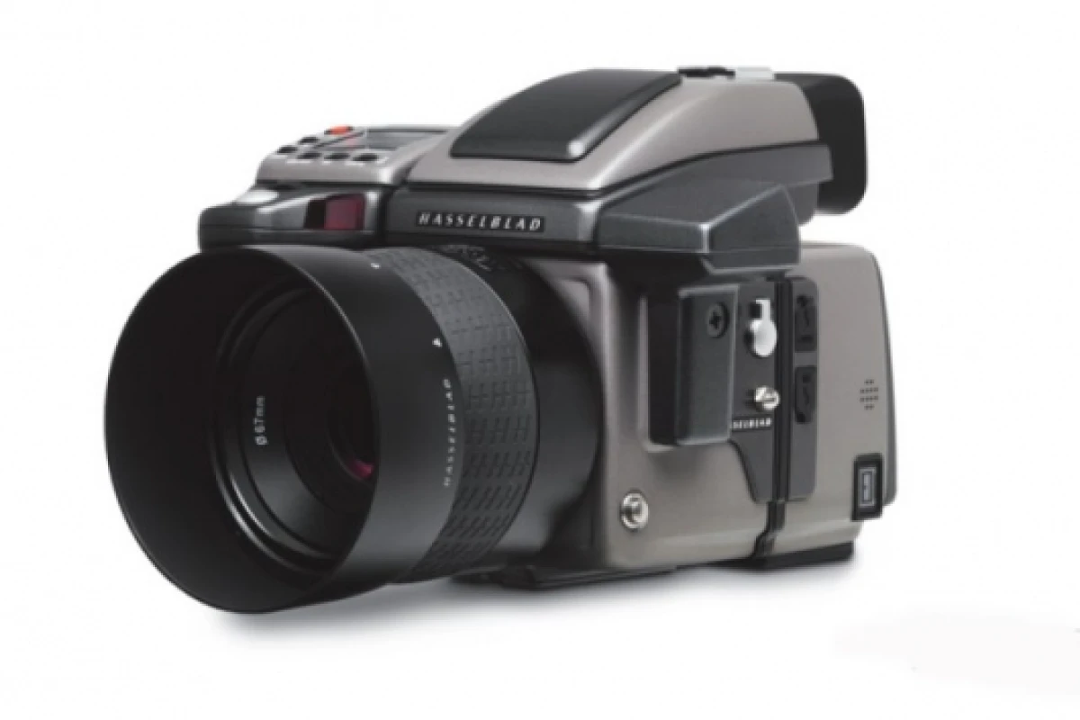 H3DII with the GIL GPS recording device attached