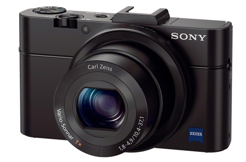 The Sony Cyber-shot RX100 II has a Multi Interface Shoe which means it is compatible with a range of optional accessories including an electronic viewfinder, external flashes and a stereo microphone