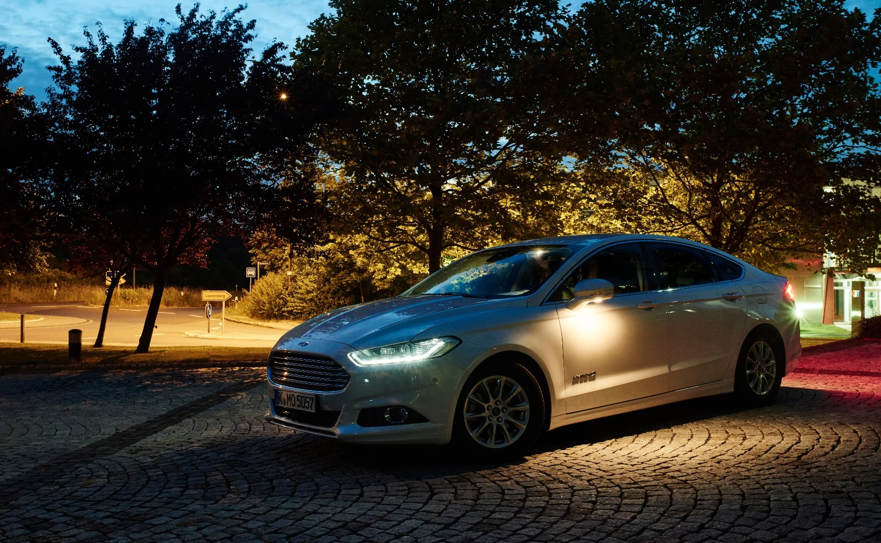 Ford's reactive camera-based lighting system is aiming to make roads safer
