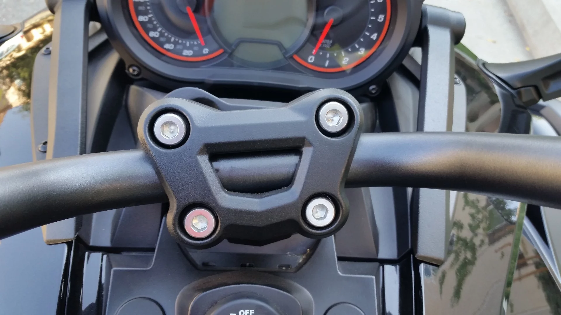 The UFit system let you quickly adjust the position of the handlebars by loosening a few bolts