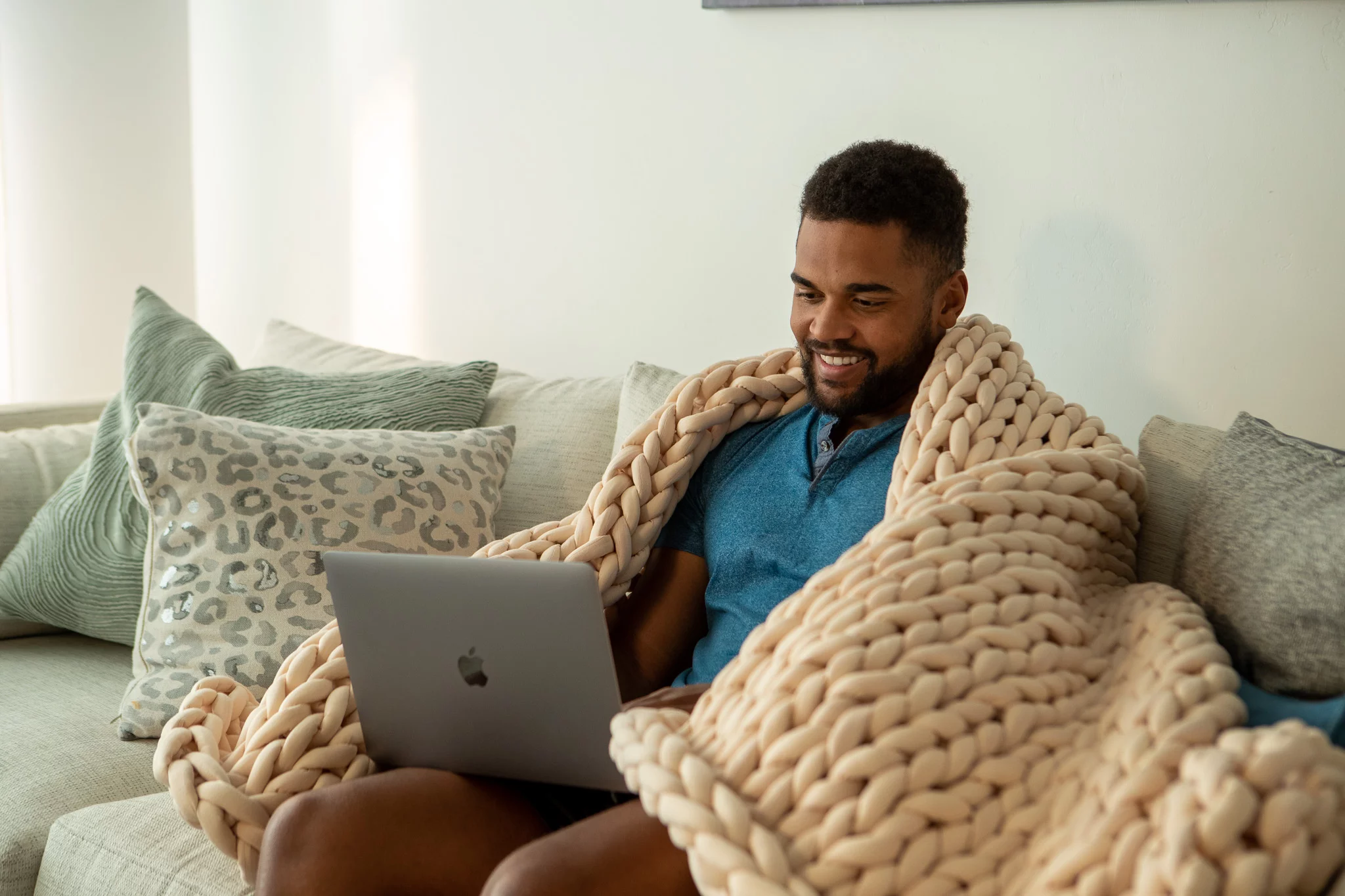 The Nuzzie Knit is great for anyone needing help sleeping, relaxing or dealing with anxiety