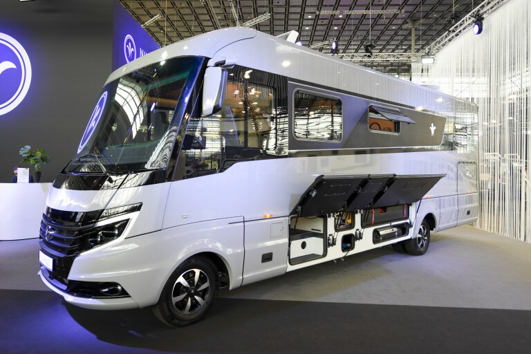 Niesmann Bischoff Flair 2023