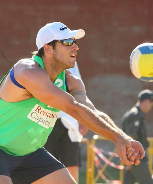 Elite volleyballers using the SPI Elite system