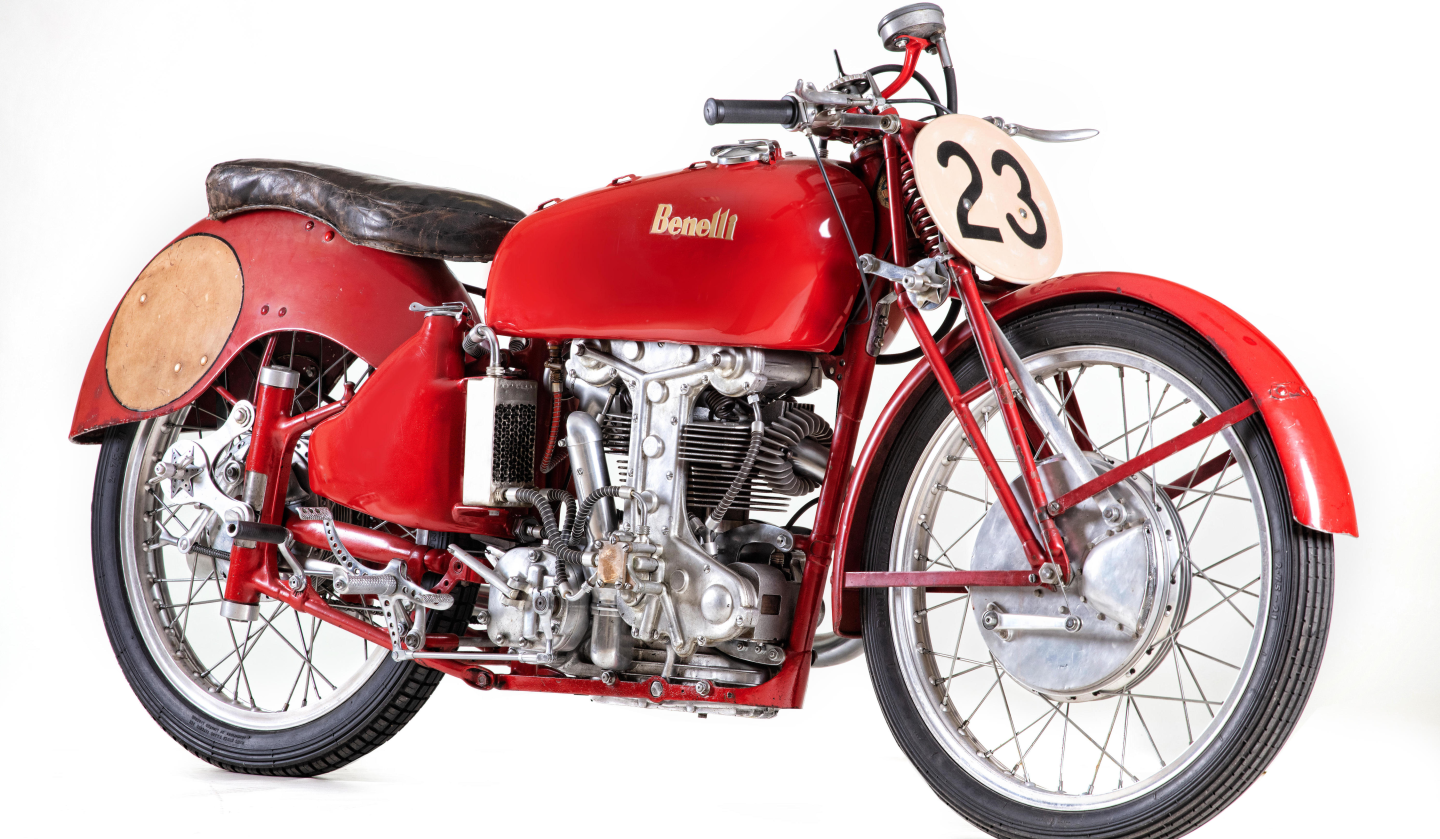 Vintage Motorcycle For Sale . 2010 Bmw R1200 Gs Adventure Tu.