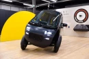 The Vigoz seats two in a weather-protected bubble, is aimed at having a per-charge range of 160 km and has a top pedal-powered speed of 120 km/h