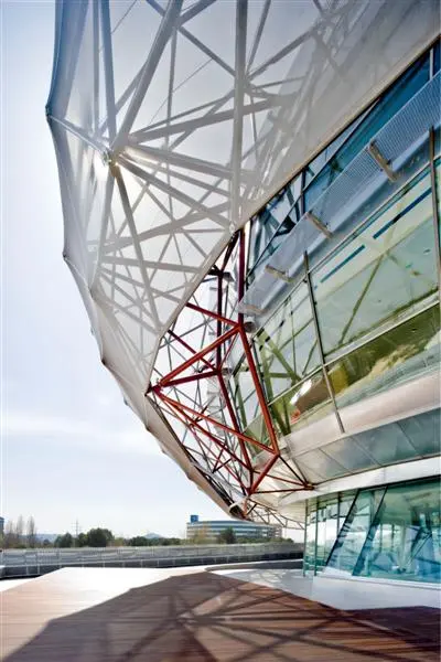 Institutional category winner: iGuzzini Illuminazione Spain Headquarters, Sant Cugat del Vallès, Spain (Photo: Adrià Goula)