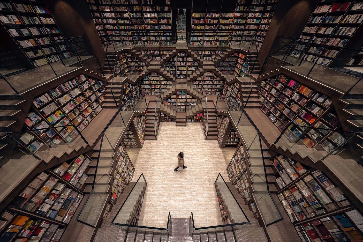 The huge main study inside the Chongqing Zhongshuge Bookstore