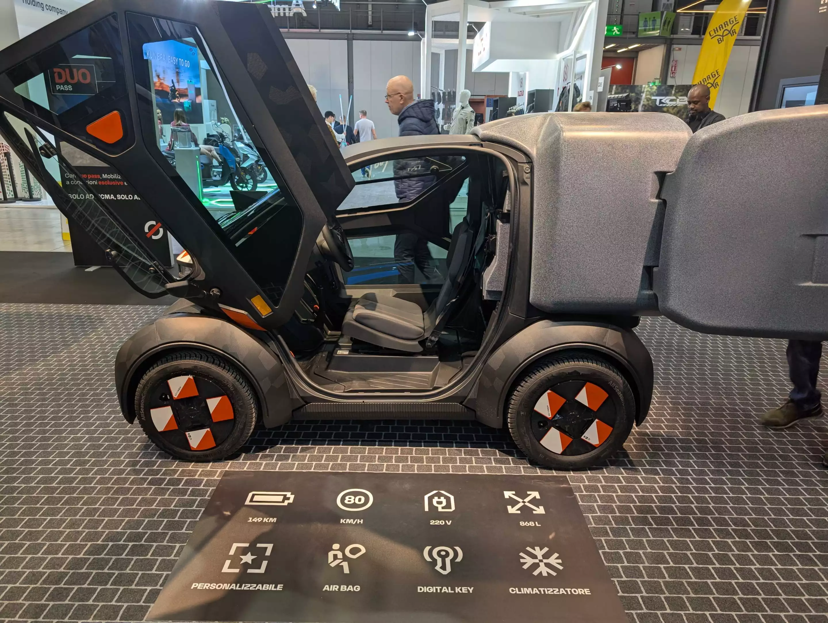 The Bento has a top speed of 80 km/h and per-charge range of up to 149 km